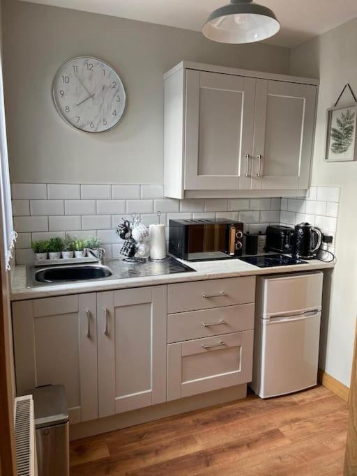 'Little Acre' Perfect For Business Or Pleasure Apartment Portadown Bagian luar foto