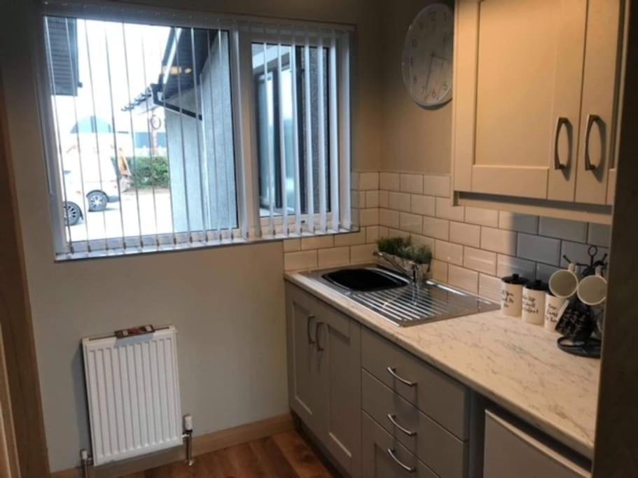 'Little Acre' Perfect For Business Or Pleasure Apartment Portadown Bagian luar foto